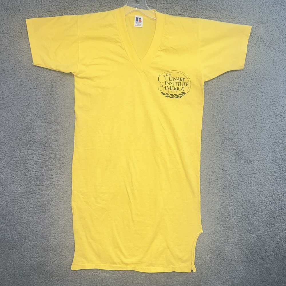 VTG Russell Athletic T Shirt Misses Sz M (8-10)‎ Culinary Institute Of America